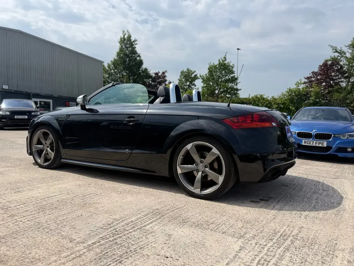 Used Audi TT Roadster 340 HP (250 kW) 2009 Black Cabriolet