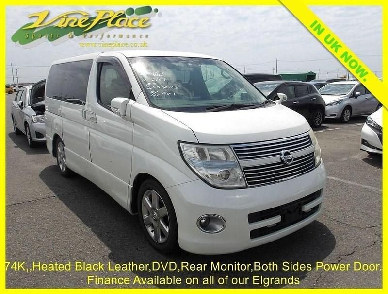 White Used 2008 Nissan Elgrand MPV | £10,000 (Fair price) - Image 1/3