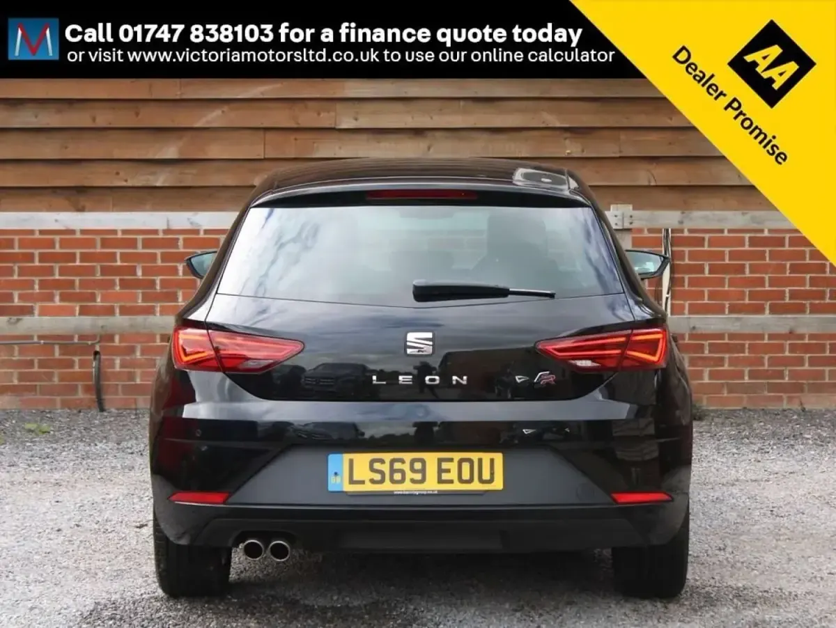 Used Seat Leon FR 150 HP (110 kW) 2019 Black Hatchback