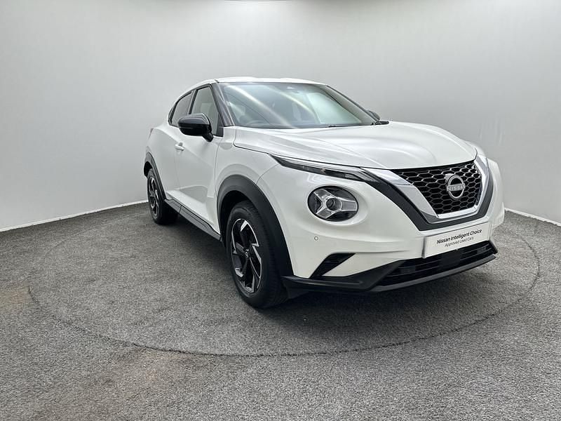 Used Nissan Juke N-Connecta 2023 White SUV