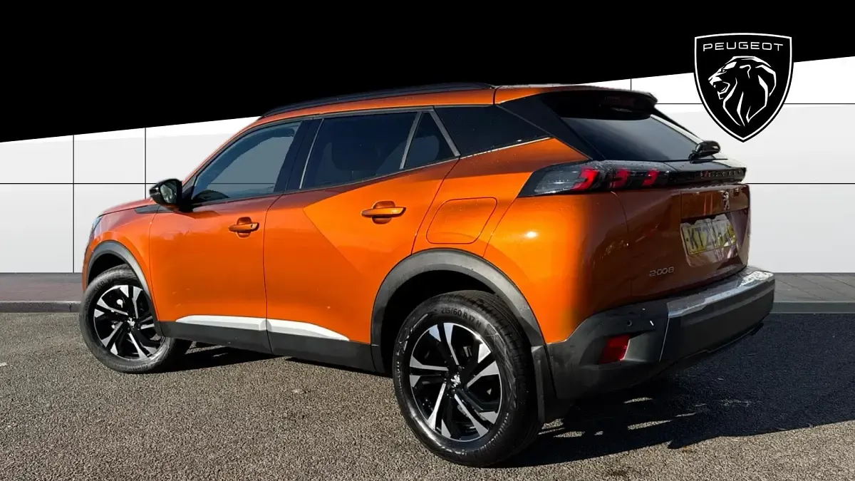 Used Peugeot 2008 Allure+ 101 HP (74 kW) 2023 Orange SUV