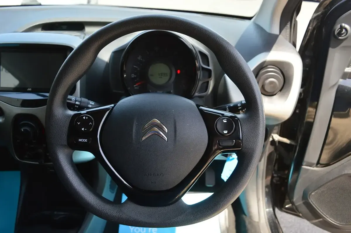 Used Citroën C1 Feel 68 HP (50 kW) 2014 Black Hatchback