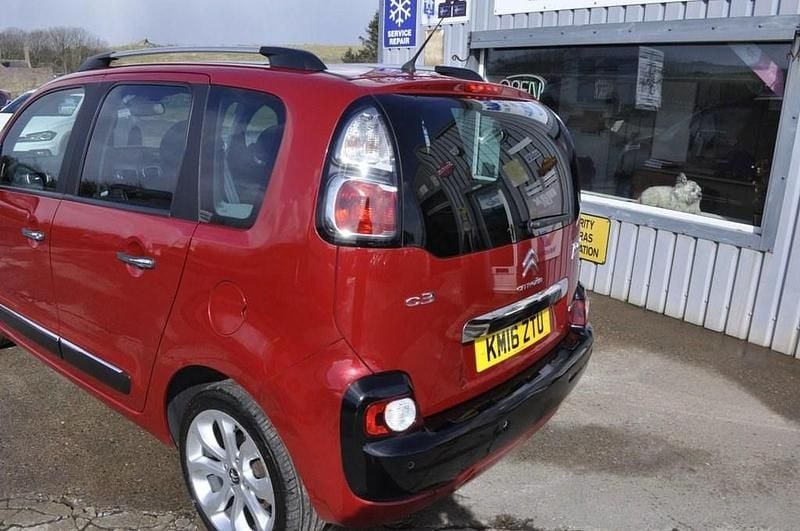 Used Citroën C3 Picasso Platinum 100 HP (73 kW) 2016 Red MPV