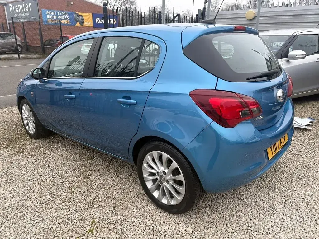 Used Vauxhall Corsa 90 HP (66 kW) 2017 Blue Hatchback