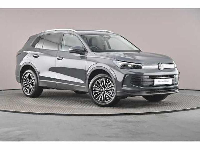 Used 2024 VW Tiguan SUV | £29,984 (Fair price) - Image 1/4