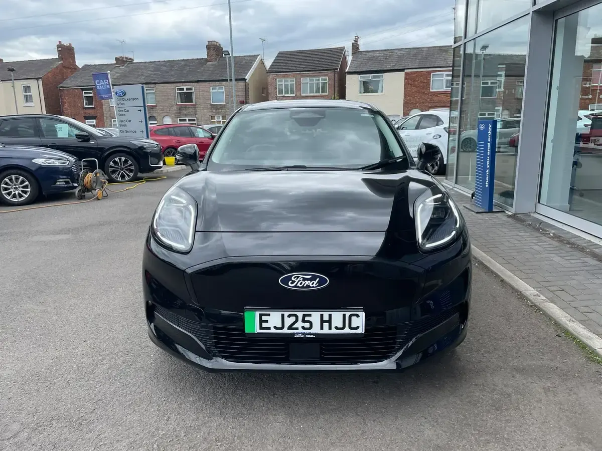 Used Ford Puma Select 122 kW (167 HP) 2025 Black SUV