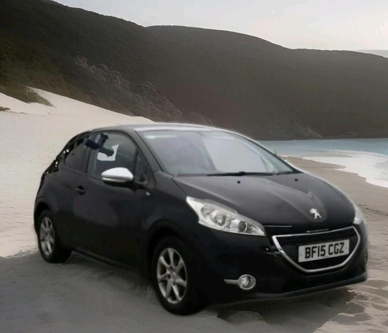 Used Peugeot 208 Active 2015 Black Hatchback