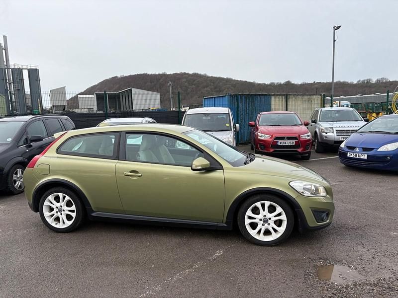 Used Volvo C30 SE 2010 Green Hatchback