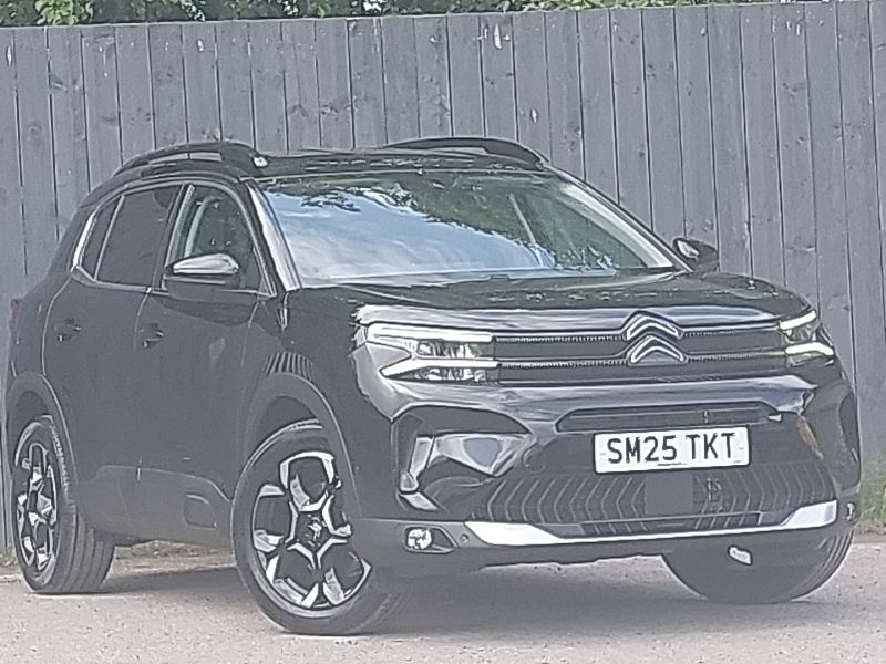 Metallic perla nera black New 2025 Citroën C5 Aircross SUV | £26,498 (Fair price) - Image 1/4