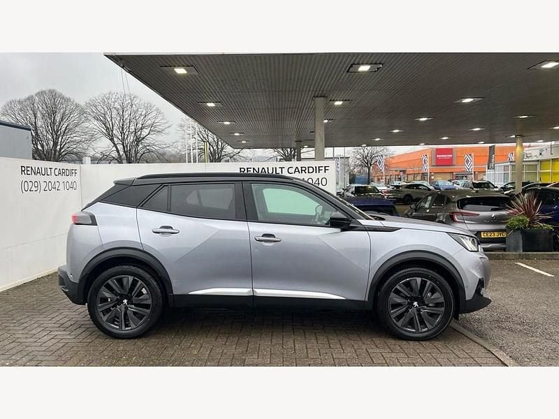 Used Peugeot e-2008 Premium 100 kW (136 HP) 2021 SUV