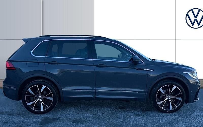 Used VW Tiguan R-line 150 HP (110 kW) 2023 SUV
