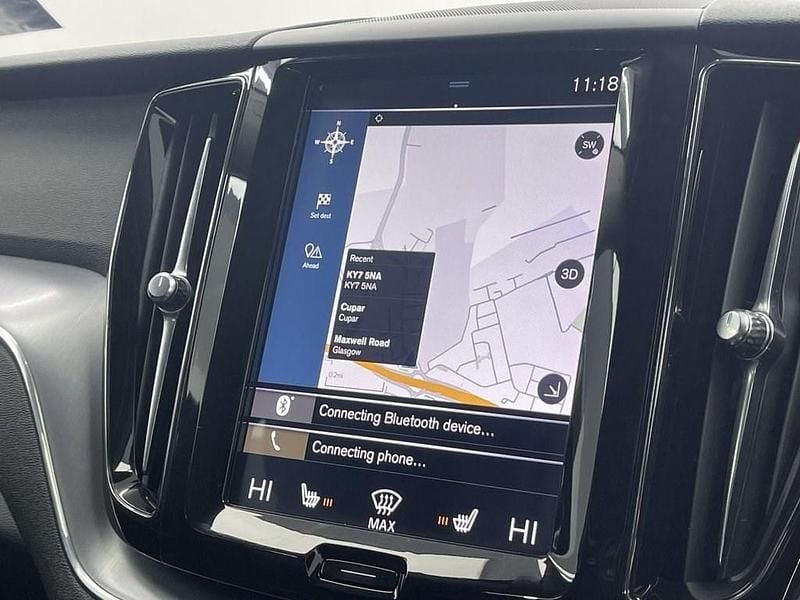 Used Volvo XC60 Momentum 250 HP (183 kW) 2019 Blue SUV