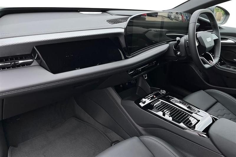 Used Audi A6 e-tron S-Line 269 kW (367 HP) 2025 Magnet grey Hatchback