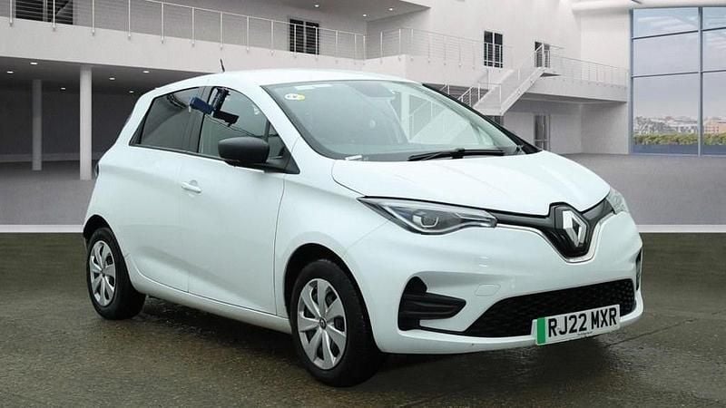 White Used 2022 Renault Zoe Business Hatchback | £7,490 (Good price) - Image 1/4