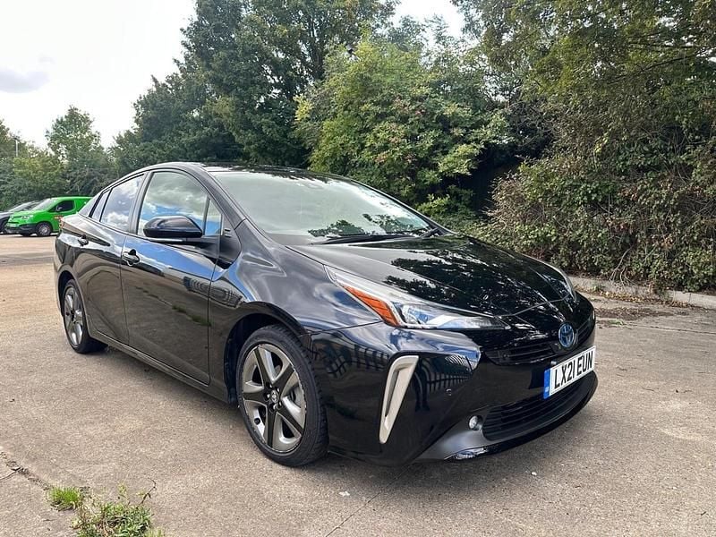 Black Used 2021 Toyota Prius Hatchback | £14,500 (Fair price) - Image 1/4