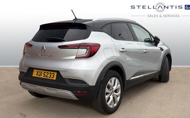 Used Renault Captur Iconic 91 HP (66 kW) 2021 Grey SUV