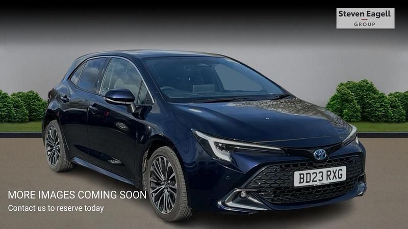Used Toyota Corolla Design 2023 Blue Hatchback