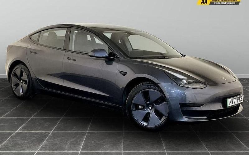 Grey Used 2021 Tesla Model 3 Standard Range Sedan | £14,895 (Fair price) - Image 1/2