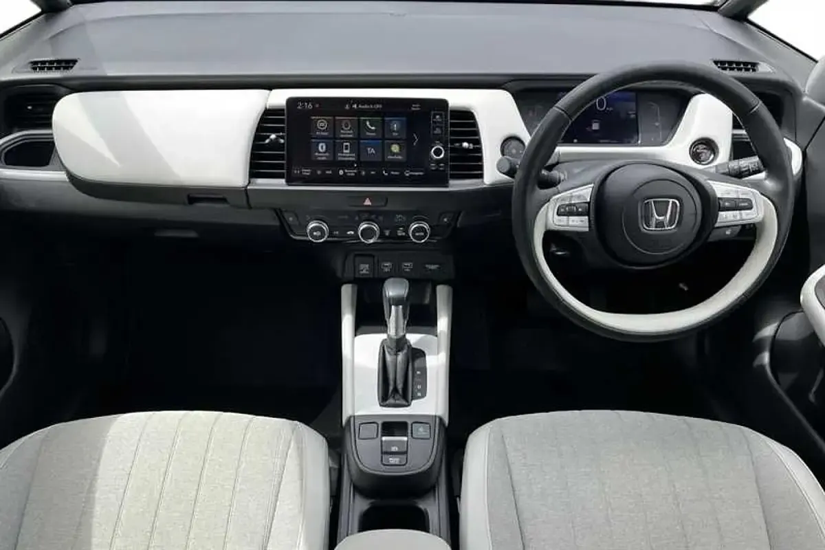 Used Honda Jazz Hybrid 109 HP (80 kW) 2020 Grey Hatchback