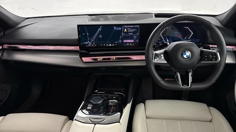 Used BMW 520 M Sport 205 HP (150 kW) 2025 Black Estate