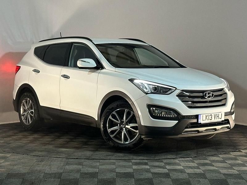 White Used 2013 Hyundai Santa Fe Premium SUV | £8,795 (Fair price) - Image 1/4