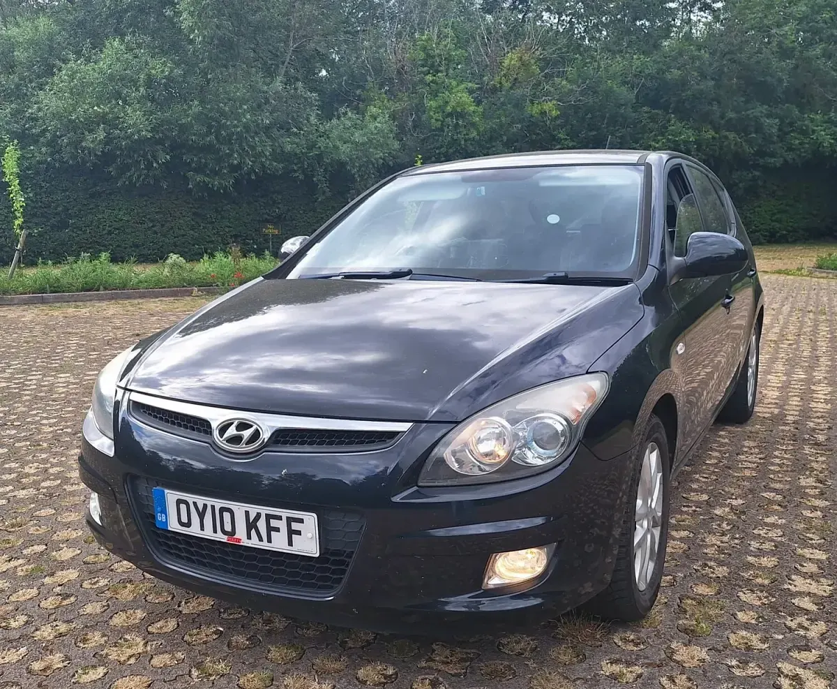 Used Hyundai i30 Style 108 HP (79 kW) 2010 Black Hatchback