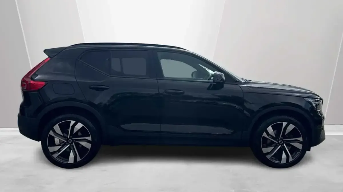 Used Volvo XC40 Ultra 161 HP (118 kW) 2025 SUV