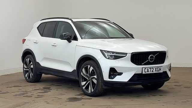Used Volvo XC40 Ultimate 194 HP (142 kW) 2022 White SUV