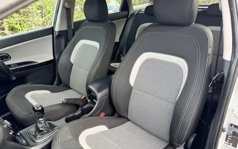 Used Kia Ceed Sportswagon 128 HP (94 kW) 2013 Silver Estate