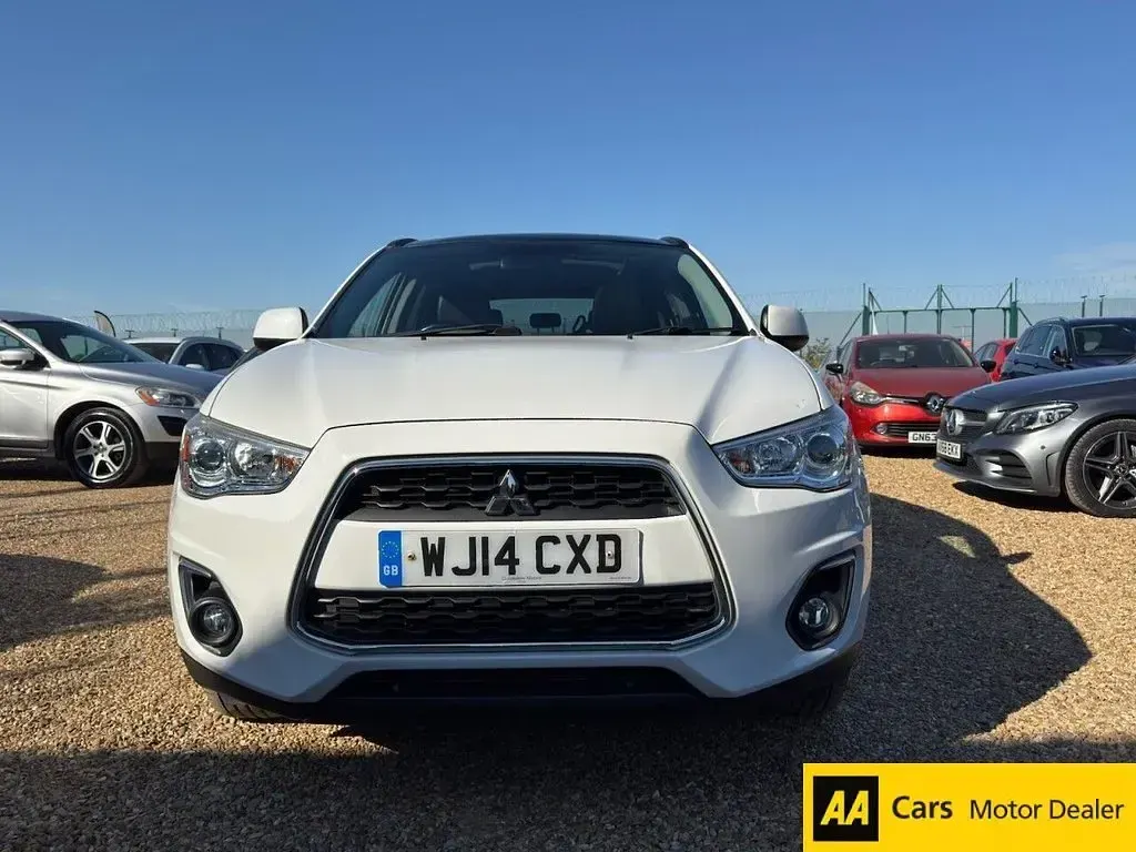 Used Mitsubishi ASX 116 HP (85 kW) 2014 White SUV