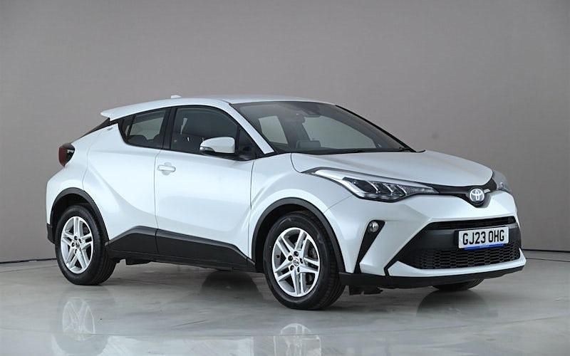 Used Toyota C-HR 122 HP (89 kW) 2023 White SUV