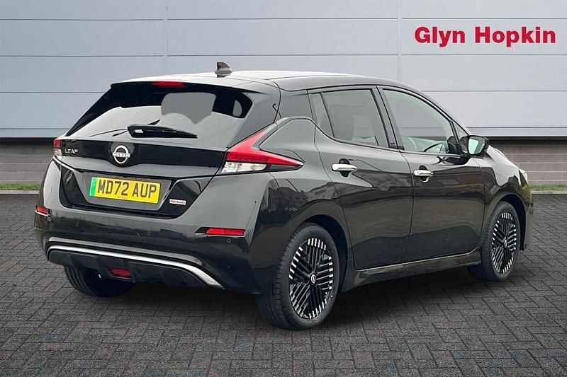 Used Nissan Leaf N-Connecta 110 kW (150 HP) 2022 Black Hatchback