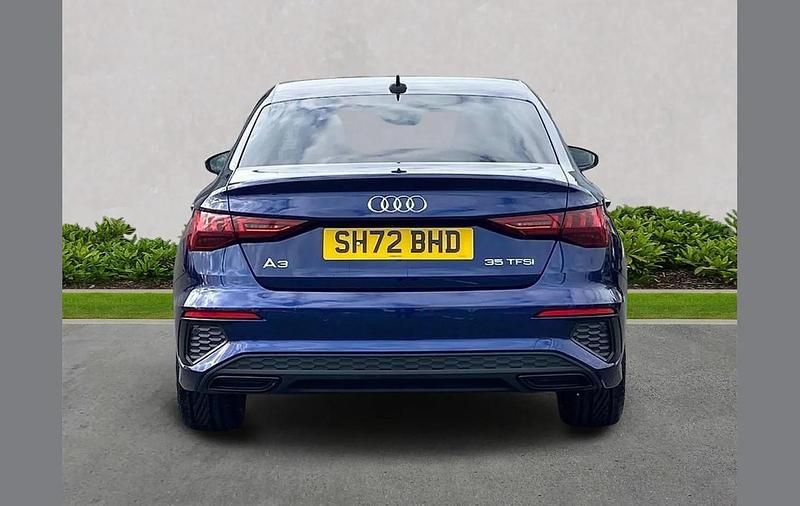 Used Audi A3 Comfort 150 HP (110 kW) 2022 Blue Sedan