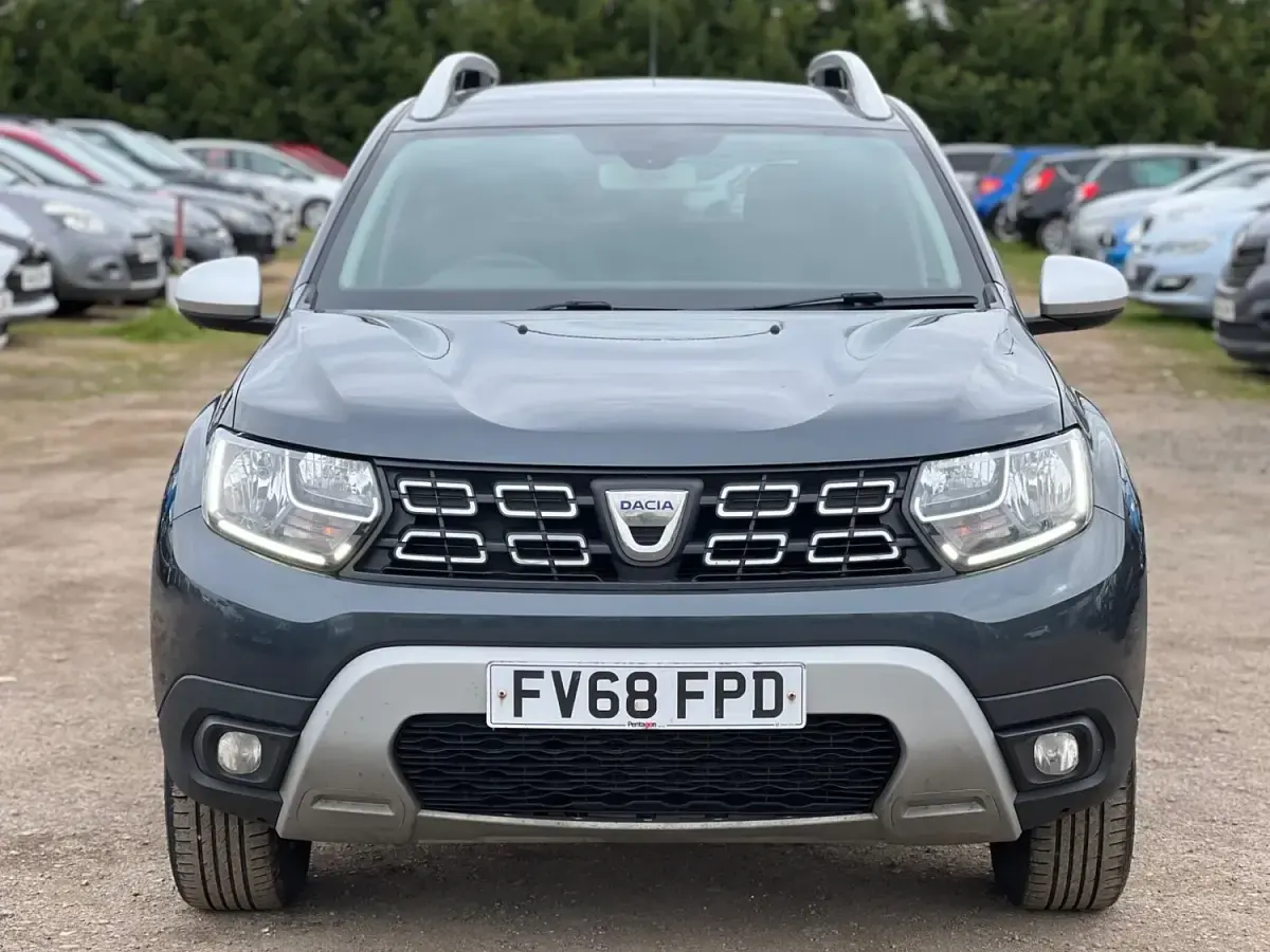 Second-hand Dacia Duster Comfort 115 CP (84 kW) 2018 Gri SUV
