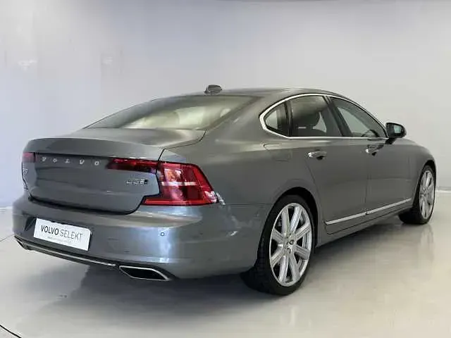 Used Volvo S90 Inscription 232 HP (170 kW) 2018 Sedan