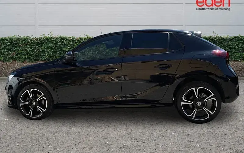 Used Vauxhall Corsa Ultimate 101 HP (74 kW) 2024 Black Hatchback