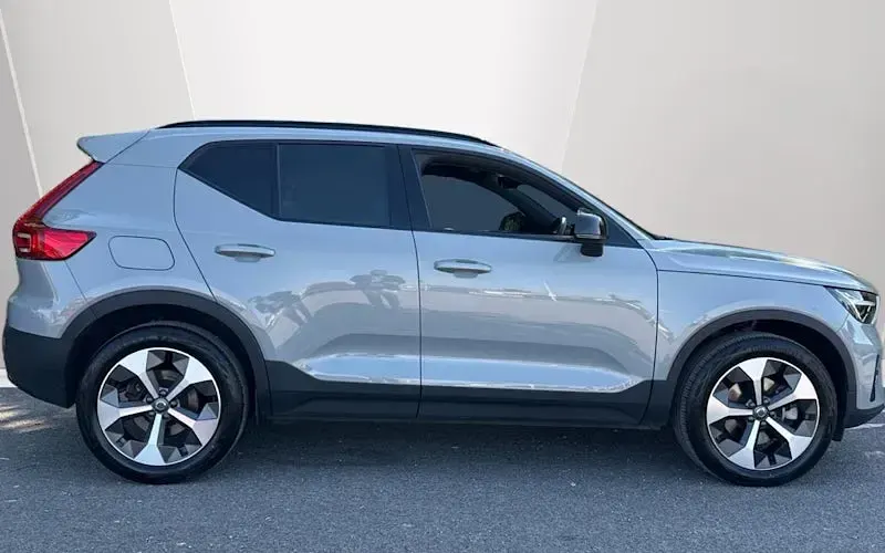 Used Volvo XC40 Plus 163 HP (119 kW) 2025 Grey SUV