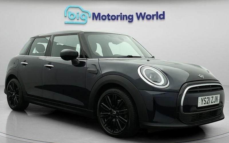 Used Mini Cooper Exclusive 136 HP (100 kW) 2021 Blue/black Hatchback