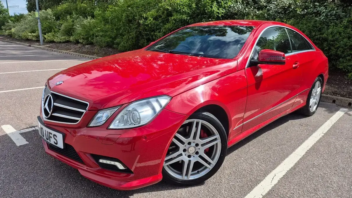 Used Mercedes E250 2010 Red Coupe