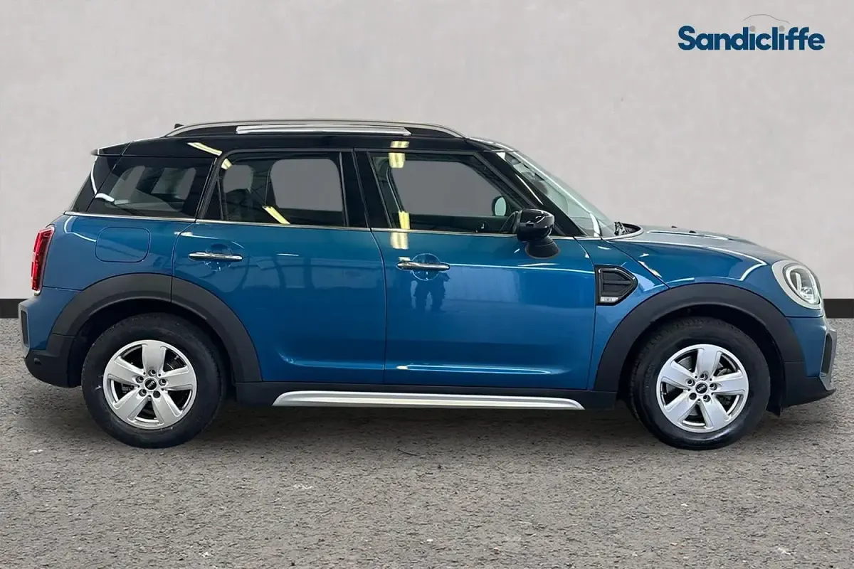 Used Mini Cooper Classic 136 HP (100 kW) 2022 Blue Hatchback
