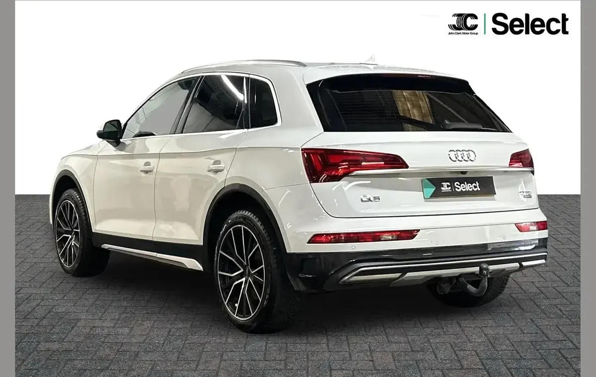 Used Audi Q5 Sport 200 HP (147 kW) 2021 White SUV