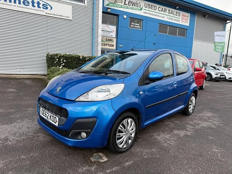 Blue Used 2013 Peugeot 107 Active Hatchback | £2,550 (Fair price) - Image 1/4