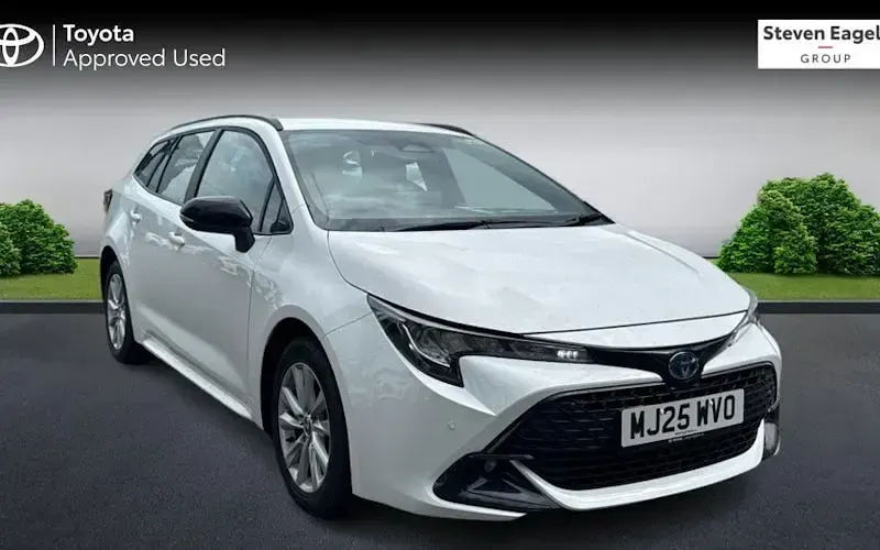 Used Toyota Corolla 140 HP (102 kW) 2026 Estate