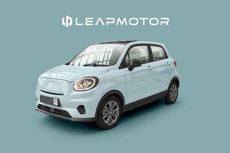 New Leapmotor T03 69 kW (95 HP) 2025 Glacier blue Hatchback