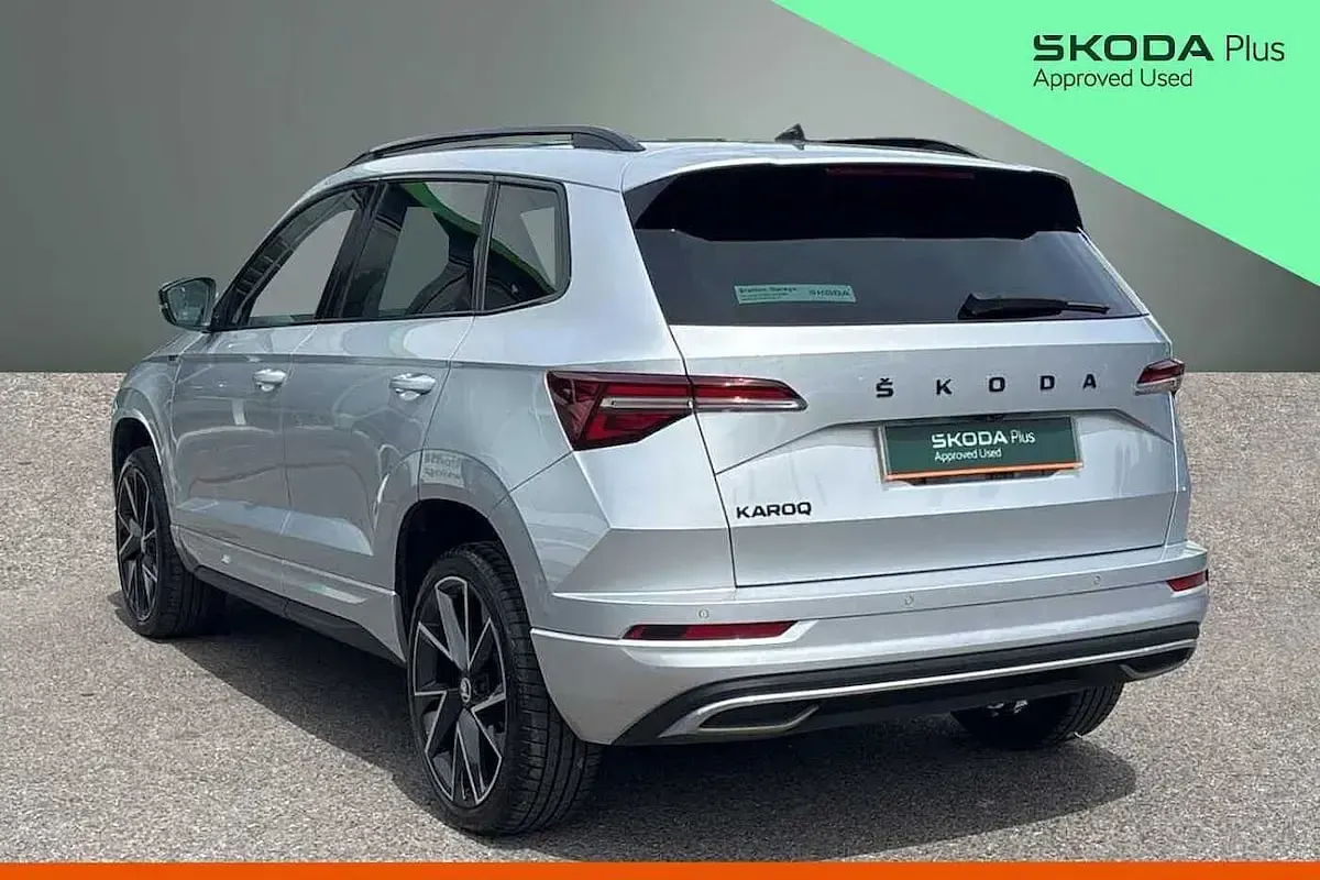 Used Skoda Karoq SportLine 110 HP (80 kW) 2023 Brilliant silver metallic SUV