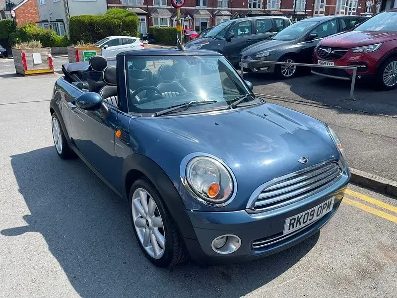 Używany Mini Cooper Cabriolet 2009 Niebieski Kabriolet