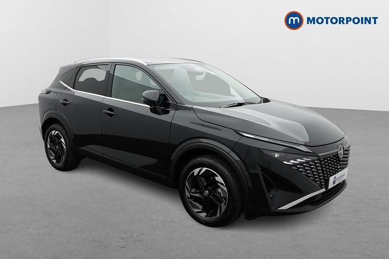 Black New 2025 Nissan Qashqai N-Connecta SUV | £25,499 - Image 1/4