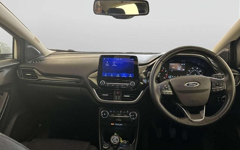 Usado Ford Puma Titanium 125 HP (91 kW) 2021 Branco SUV