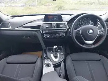 Used BMW 318 Sport Line 150 HP (110 kW) 2019 Blue Estate