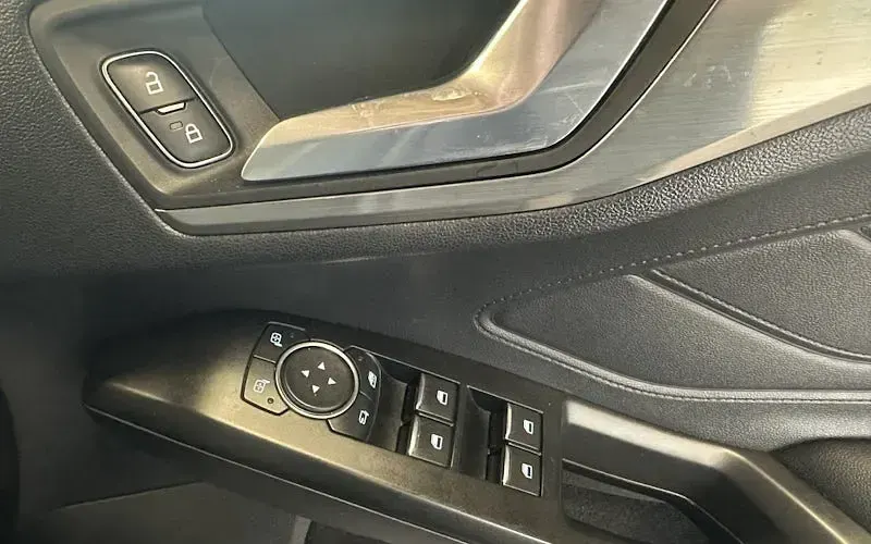 Used Ford Focus Titanium 125 HP (91 kW) 2018 Black Hatchback